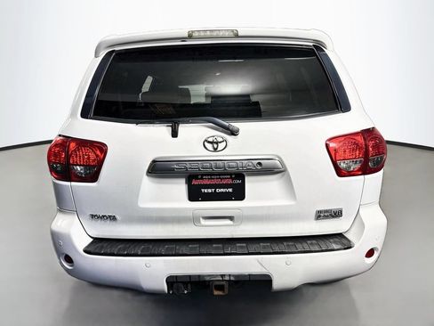 Used 2008 Toyota Sequoia Limited RWD image 6