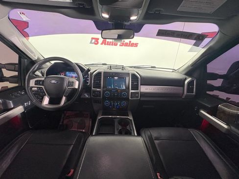 Used 2018 Ford F250 Lariat w/ Lariat Ultimate Package AWD/4WD image 47