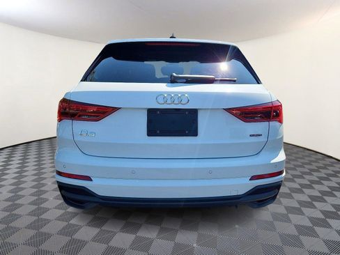 New 2025 Audi Q3 2.0T Premium image 5