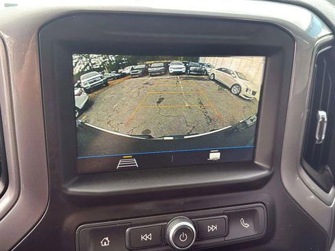 Used 2019 Chevrolet Silverado 1500 Custom w/ Custom Convenience Package image 24