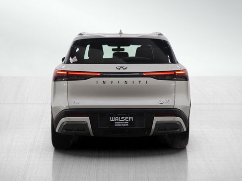 Used 2024 INFINITI QX60 Sensory image 4