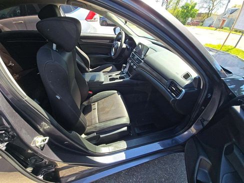 Used 2019 Honda Accord LX image 13