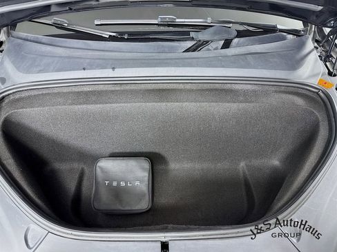 Used 2023 Tesla Model X Base image 37