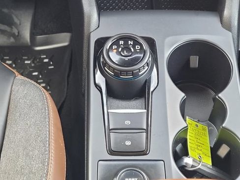 Used 2024 Ford Bronco Sport Outer Banks AWD/4WD image 24