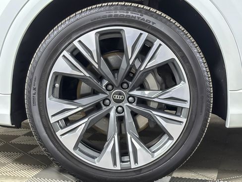 Used 2025 Audi Q8 Premium Plus w/ Premium Plus Package AWD/4WD image 26