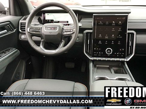 New 2026 GMC Acadia AT4 w/ Luxury Package AWD/4WD image 18