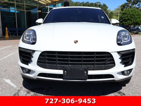 Used 2018 Porsche Macan AWD/4WD image 12