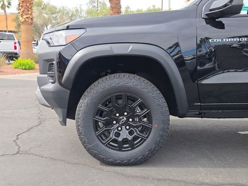 New 2026 Chevrolet Colorado Trail Boss AWD/4WD image 5