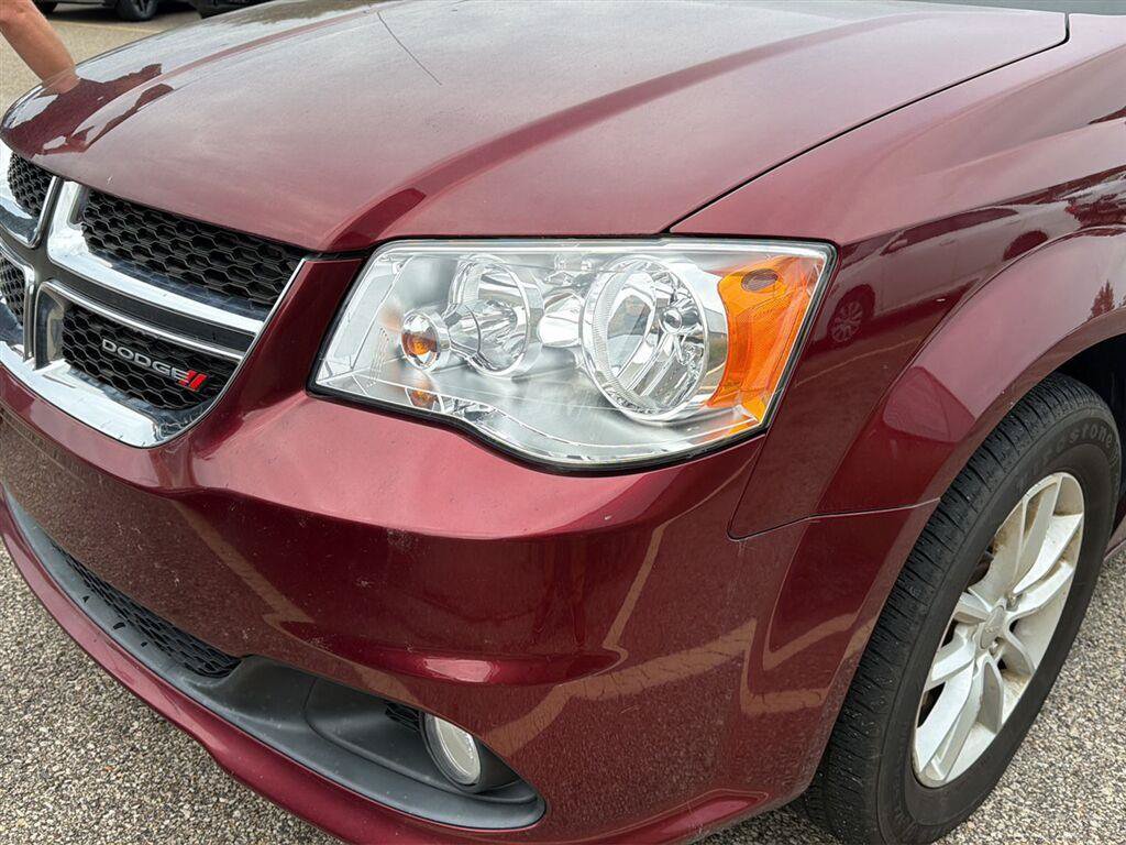Used 2019 Dodge Grand Caravan SE FWD image 20