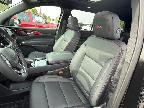 New 2026 Chevrolet Traverse Z71 image 14