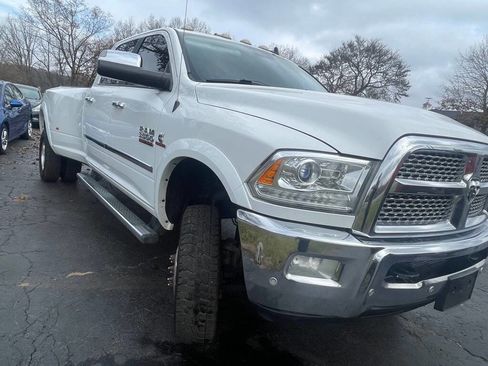 Used 2018 RAM 3500 Laramie image 10