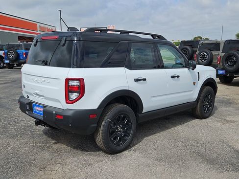 New 2026 Ford Bronco Sport Badlands AWD/4WD image 13