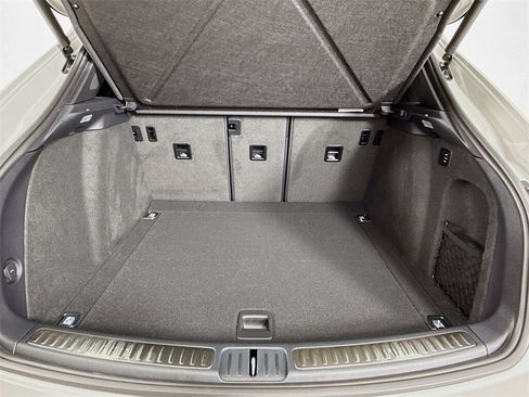 New 2026 Porsche Macan GTS image 31