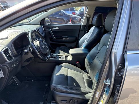 Used 2018 Kia Sportage SX FWD image 10