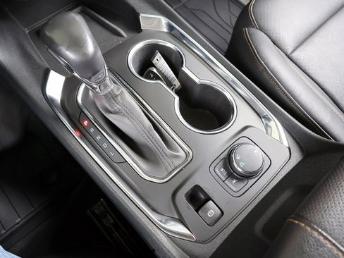 Used 2021 Chevrolet Traverse Premier w/ Redline Edition image 55