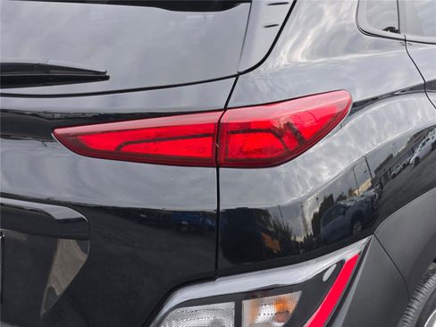 Used 2023 Hyundai Kona SEL w/ Convenience Package image 13