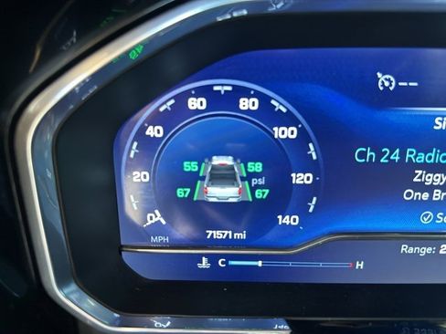 Used 2024 Chevrolet Silverado 2500 LTZ w/ LTZ Texas Edition image 17