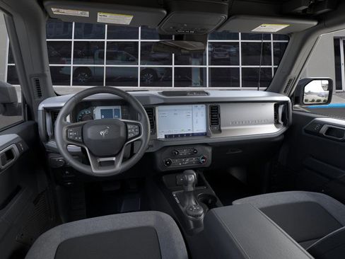 New 2025 Ford Bronco 4-Door image 9