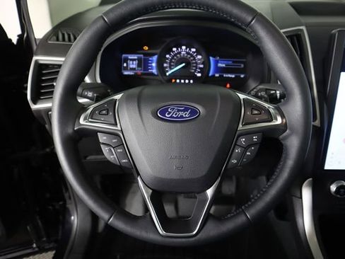 Certified 2024 Ford Edge SEL w/ Convenience Package image 41