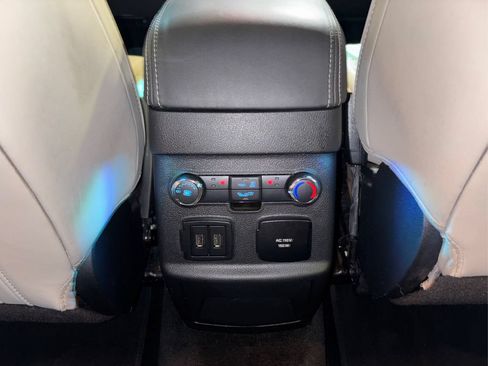 Used 2017 Ford Explorer Platinum AWD/4WD image 31