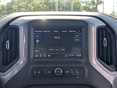 Used 2024 Chevrolet Silverado 2500 Custom w/ Custom Value Package image 15