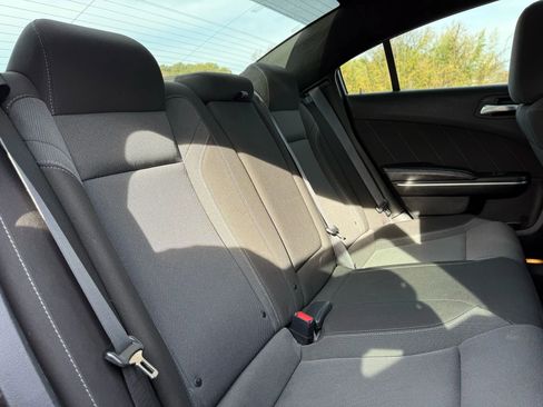 Used 2022 Dodge Charger SXT image 36