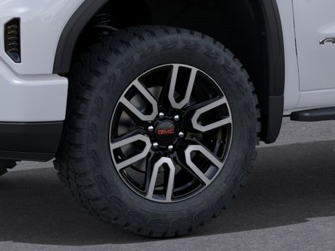 New 2026 GMC Sierra 1500 AT4 w/ AT4 Premium Package AWD/4WD image 10