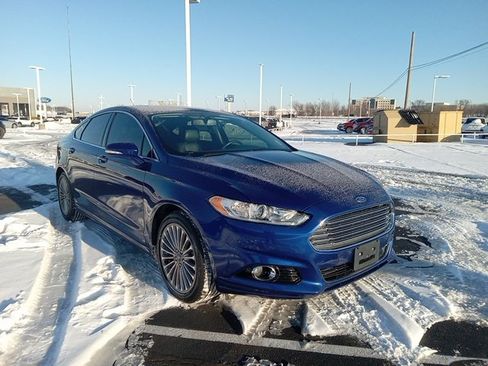 Used 2016 Ford Fusion Titanium image 1