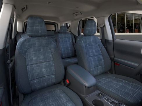 Used 2025 Ford Bronco Sport Heritage w/ Convenience Package image 10