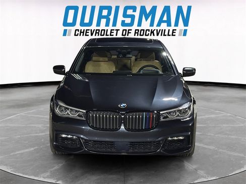 Used 2018 BMW 750i xDrive image 8