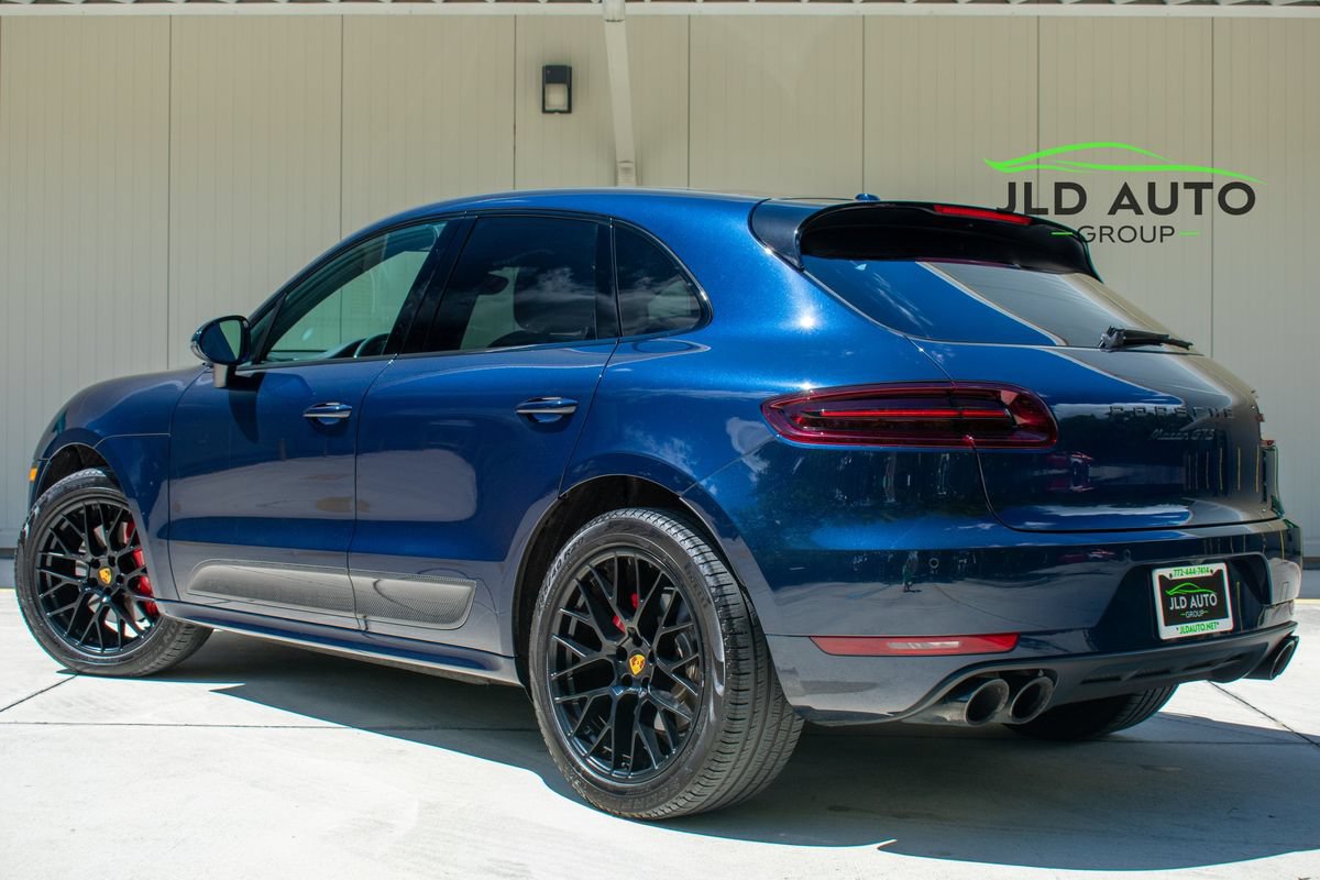 Used 2018 Porsche Macan GTS w/ Premium Package Plus AWD/4WD image 4