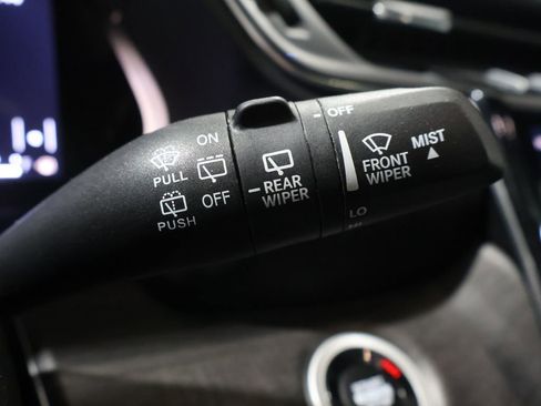 Used 2021 Jeep Grand Cherokee L Overland w/ Luxury Tech Group IV image 44