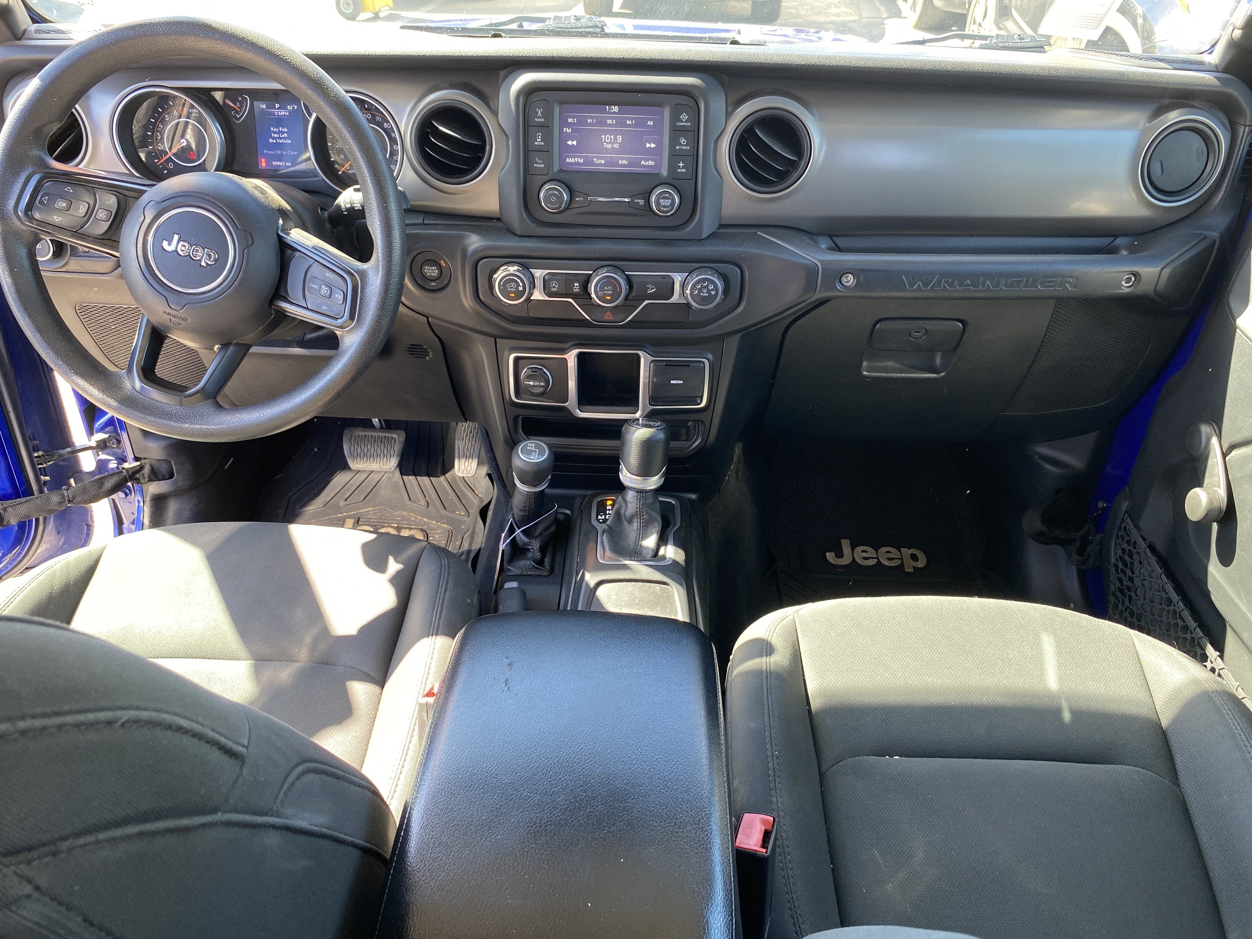 Used 2018 Jeep Wrangler Unlimited Sport AWD/4WD image 22
