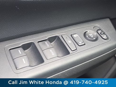 Certified 2024 Honda CR-V EX image 26