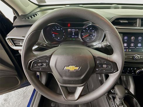 Used 2022 Chevrolet TrailBlazer LT image 13