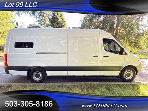 Used 2019 Mercedes-Benz Sprinter 170 image 9