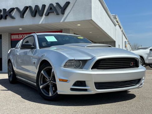 Used 2014 Ford Mustang Coupe w/ Equipment Group 102A image 1