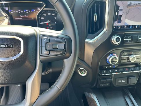 Used 2023 GMC Sierra 3500 Denali w/ Denali Ultimate Package AWD/4WD image 19