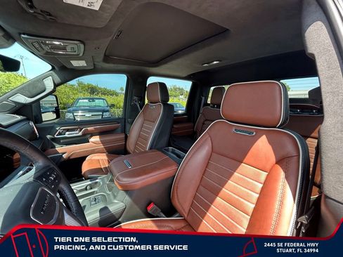 Used 2025 GMC Sierra 2500 Denali Ultimate w/ Max Trailering Package AWD/4WD image 15