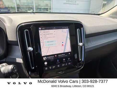 Used 2024 Volvo XC40 B5 Plus w/ Protection Package Premier AWD/4WD image 7