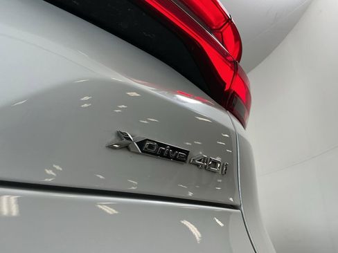 Certified 2022 BMW X5 xDrive40i w/ M Sport Package image 32