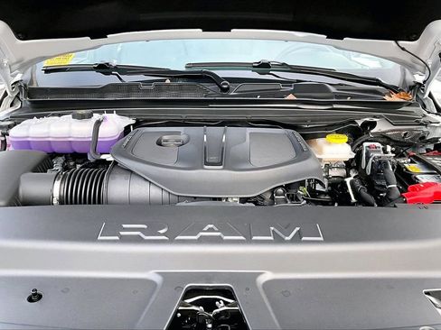 New 2026 RAM 1500 Big Horn AWD/4WD image 35