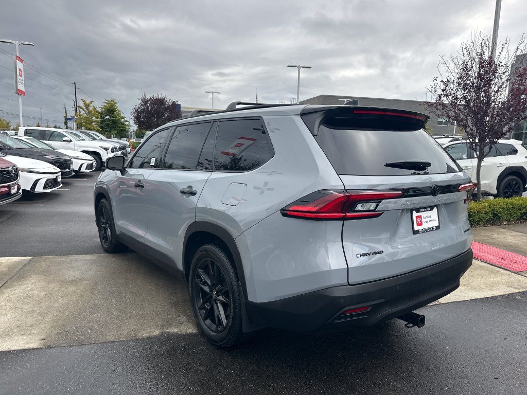 Certified 2025 Toyota Grand Highlander AWD Hybrid image 3