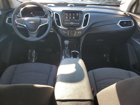 Used 2022 Chevrolet Equinox LT image 9