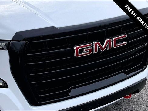 Used 2021 GMC Yukon XL AT4 w/ AT4 Premium Plus Package image 33