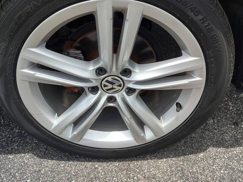 Used 2014 Volkswagen Passat 1.8T SE FWD image 38