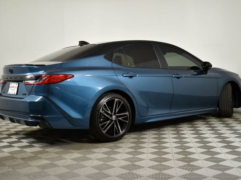 Used 2025 Toyota Camry XSE image 4