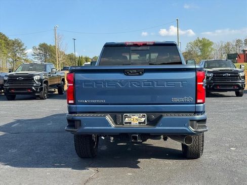 New 2026 Chevrolet Silverado 2500 High Country w/ High Country Premium Package AWD/4WD image 4