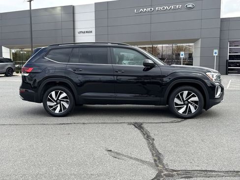 New 2026 Volkswagen Atlas SE image 6