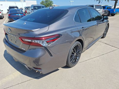 Used 2023 Toyota Camry XSE FWD image 6